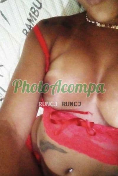 Acompanhante de seios naturais em Rio de Janeiro — Júlia, foto 3