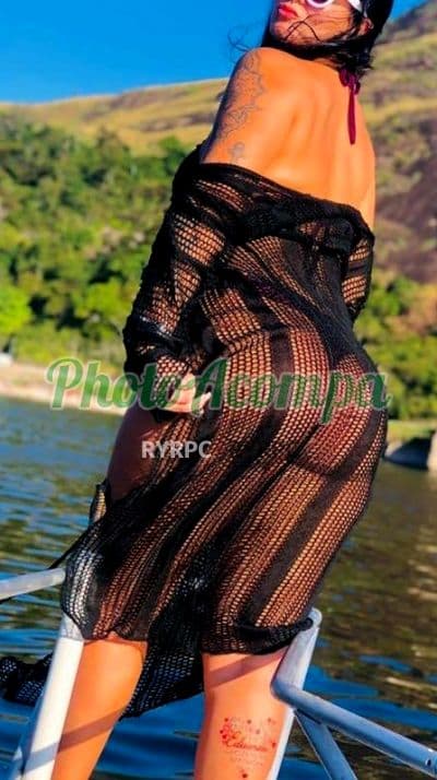 Acompanhante em Tatuí com beijo na boca (2) — Júlia