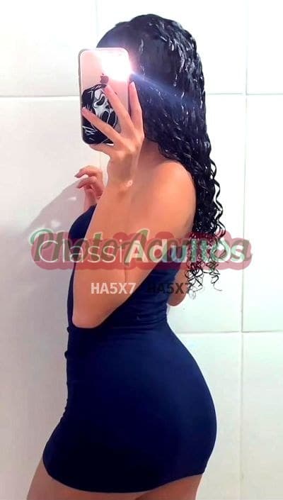 Acompanhante magra em São Carlos — Júlia
