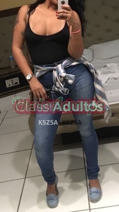 Acompanhante morena em Praia Grande