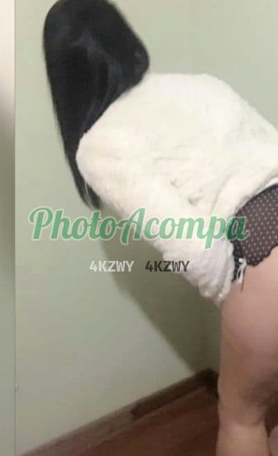 Acompanhante em Campinas com beijo grego (2) — Juliana