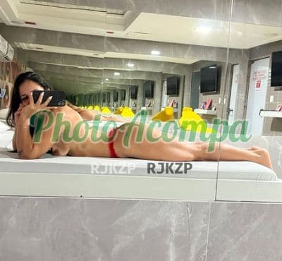 Acompanhante em Guarapari com namoradinha (4) — Karen Mello