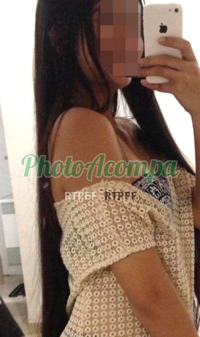 Acompanhante em Rio de Janeiro com beijo na boca (2) — Karla