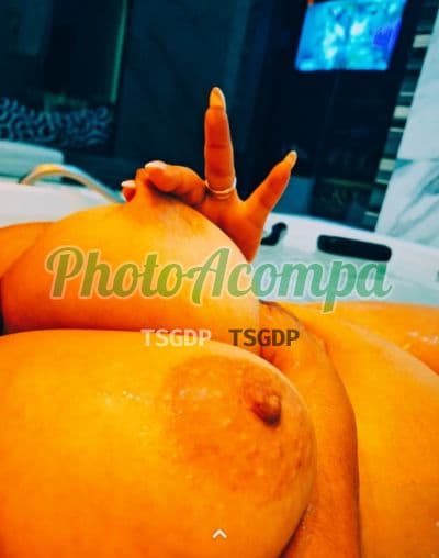 Acompanhante em Luziânia com beijo grego (6) — Kelly