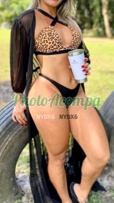 Acompanhante loira em Fortaleza, foto 4 de Kelly