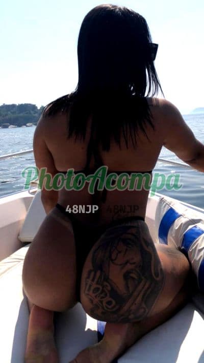 Acompanhante em Duque de Caxias com beijo na boca (2) — Kethelyn