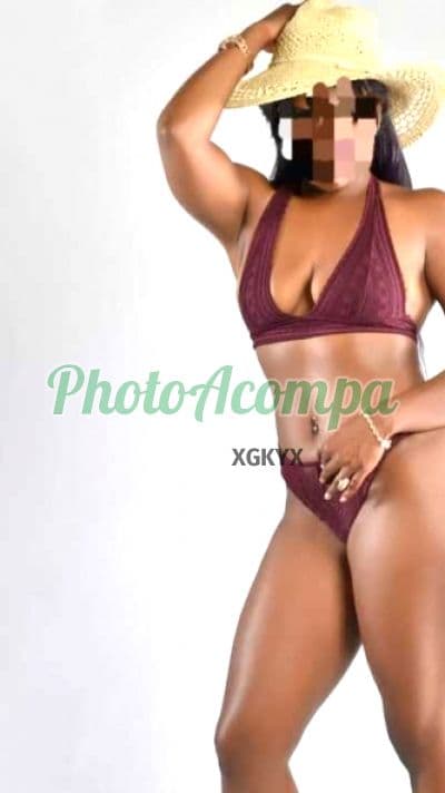 Acompanhante em Nova Iguaçu com beijo grego (2) — Kyara Mello