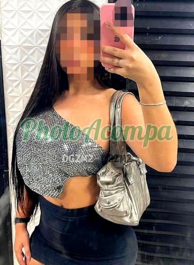 Acompanhante em Nova Iguaçu com beijo na boca (2) — Lais