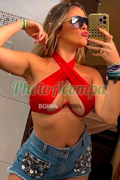Acompanhante em Americana com beijo grego (2) — Lara Silva
