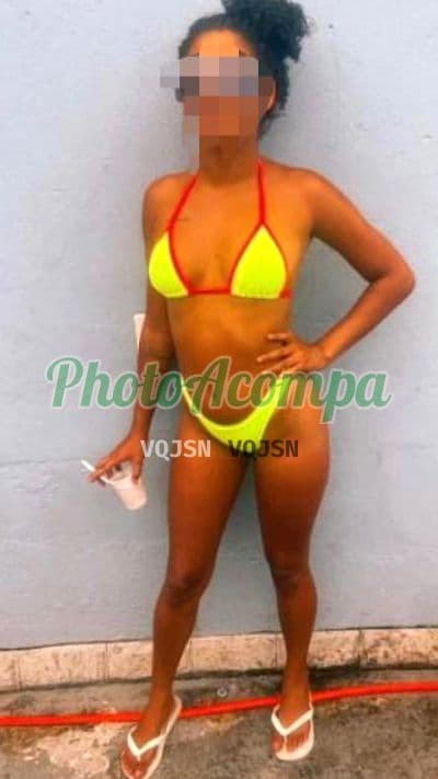 Acompanhante em Rio de Janeiro com namoradinha (4) — Larissa
