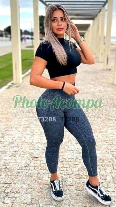 Acompanhante peituda em Rio de Janeiro, foto 3 de Larissa