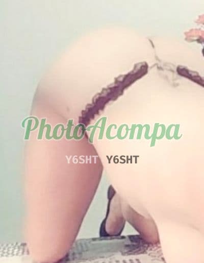 Acompanhante de seios naturais em Fortaleza, foto 3 de Larissa