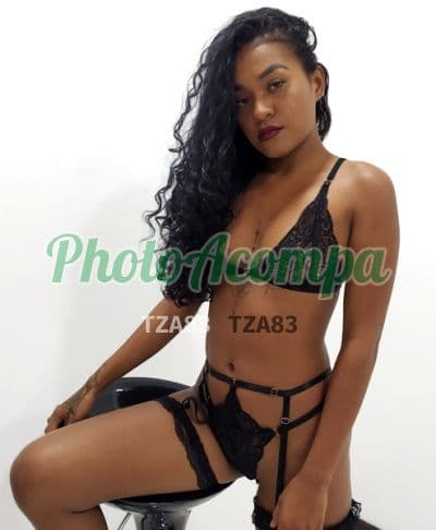Acompanhante magra em Rio de Janeiro (3) — Larissa