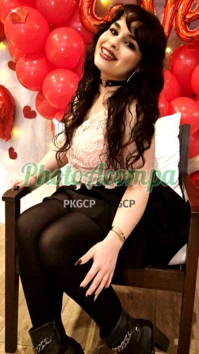 Acompanhante magra em Santos, foto 3 de Larissa