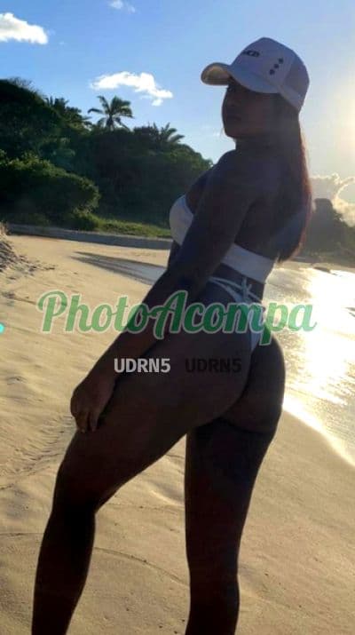 Acompanhante de seios naturais em Campina Grande (5) — Larissa