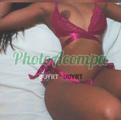 Acompanhante em Santos com beijo grego (2) — Lauane