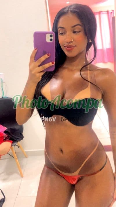 Acompanhante depilada em Duque de Caxias, foto 5 de Laura