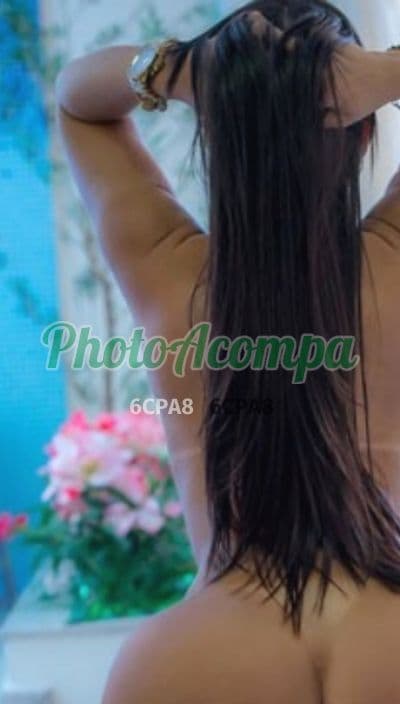 Acompanhante peituda em Rio de Janeiro (3) — Laura