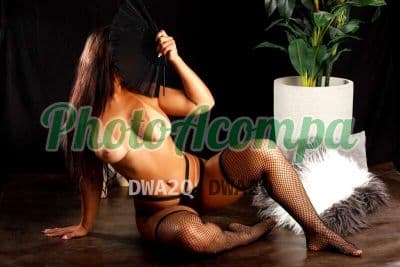 Foto 2: Acompanhante em Rio de Janeiro — beijo grego, Laura