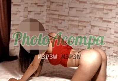 Foto 2: Acompanhante em Cascavel — beijo grego, Laura