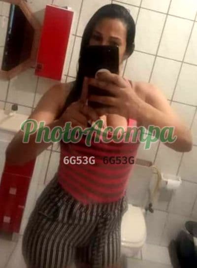 Foto 2: Acompanhante em Camaquã — beijo grego, Laura