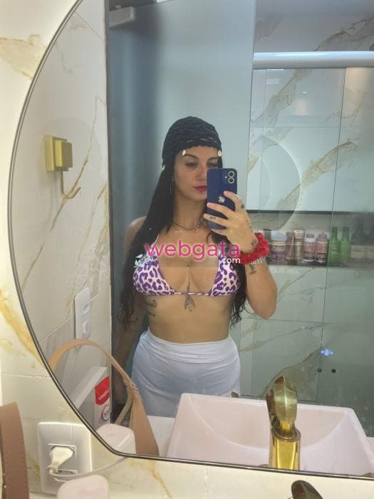 Acompanhante em Rio de Janeiro com beijo grego (2) — Laura Lopes