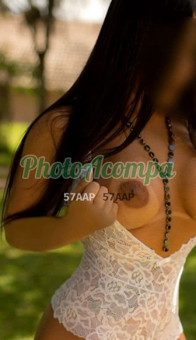 Acompanhante morena em Porto Alegre, foto 3 de Laura Mello