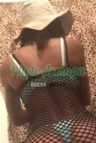 Acompanhante em Niterói — anal, foto 2 de Lavínia
