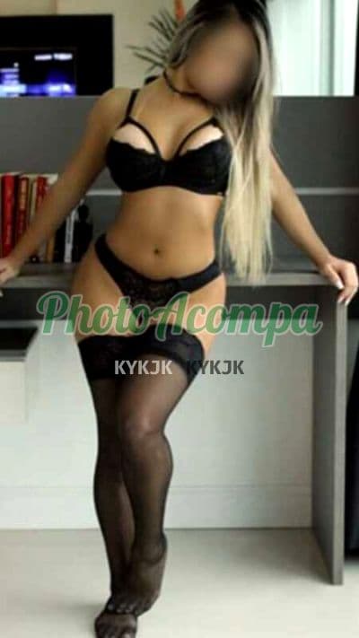 Foto 2: Acompanhante em Fortaleza — beijo na boca, Leona Miler