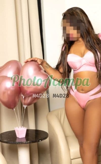 Acompanhante morena em Salvador, foto 3 de Lindy Melo