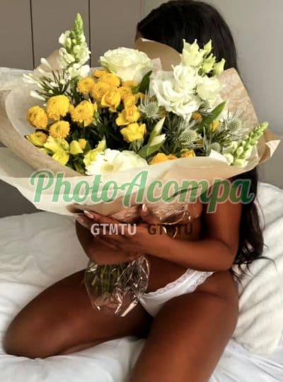 Acompanhante em São Paulo — beijo na boca, foto 2 de Liz