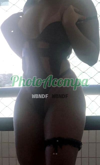 Acompanhante de seios naturais em Salvador, foto 5 de Liz
