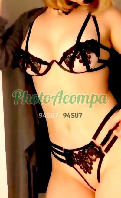 Acompanhante em Porto Alegre com beijo na boca (2) — Liza Muniz