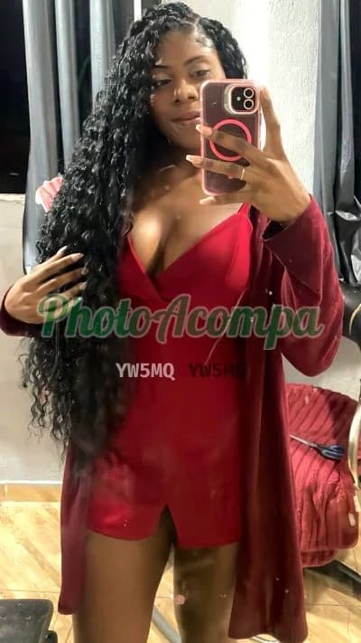 Foto 5: Acompanhante peituda em Jaboatão dos Guararapes — Lorena