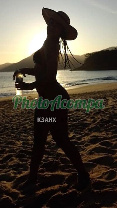 Acompanhante em Ilhabela com beijo grego (2) — Lorena