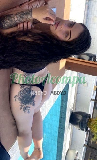 Acompanhante de seios naturais em João Pessoa (2) — Lua