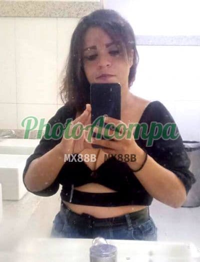 Acompanhante em São Paulo com beijo na boca (2) — Lua