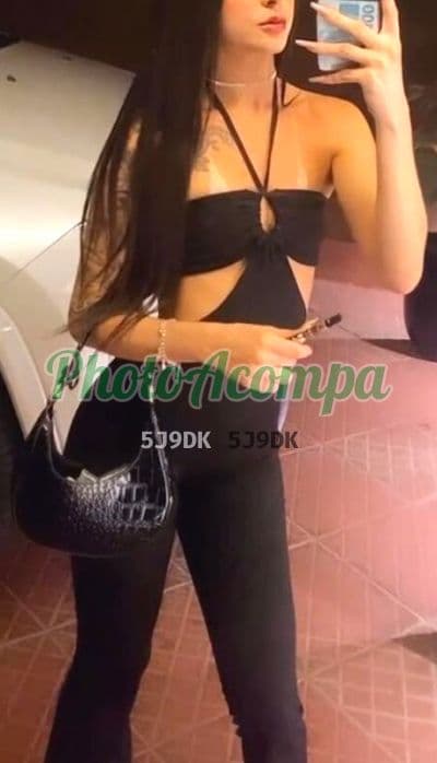 Acompanhante em Rio de Janeiro com beijo na boca (2) — Lua