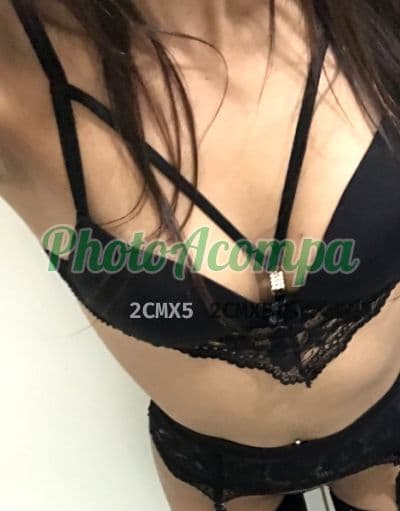 Acompanhante em Curitiba com beijo na boca (2) — Luana