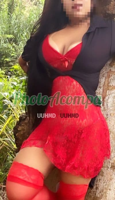 Acompanhante em Uberlândia com beijo na boca (2) — Luana