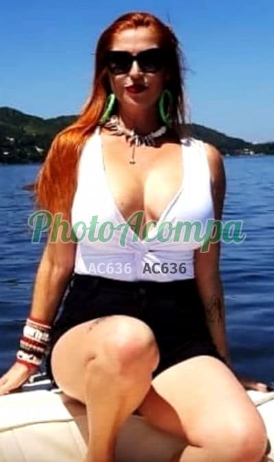 Acompanhante de seios naturais em Florianópolis, foto 5 de Luiza Porto