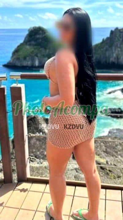 Acompanhante em Jundiaí com beijo na boca (2) — Maia