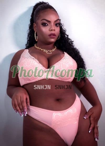 Acompanhante negra em Araguari — Maju, foto 5