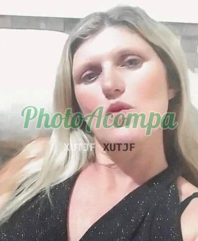 Acompanhante de seios naturais em Angatuba (4) — Mara