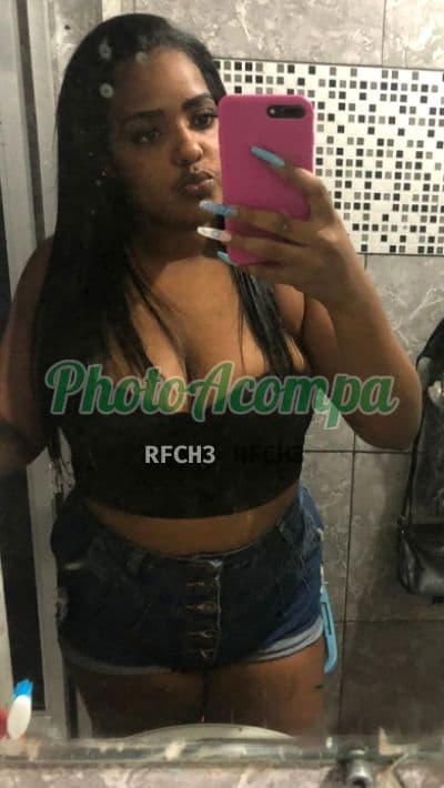 Acompanhante de seios naturais em Duque de Caxias (3) — Marcelly