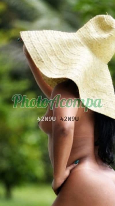 Foto 2: Acompanhante em Salvador — beijo grego, Maria Flor