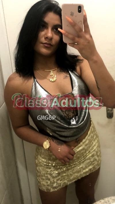 Acompanhante morena em Curitiba, foto de perfil