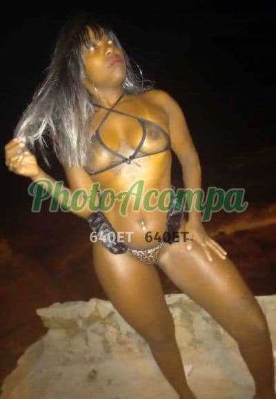Acompanhante de seios naturais em Rio de Janeiro, foto 3 de Mel