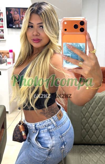 Acompanhante de seios naturais em Niterói (4) — Melissa