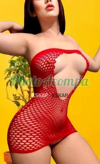 Acompanhante em Jundiaí com beijo na boca (2) — Melissa Mel